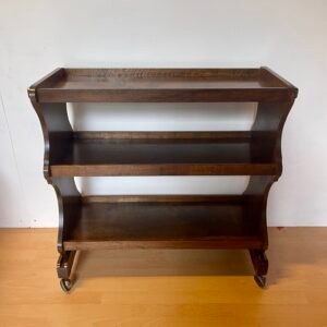 Tavolo in legno a 3 livelli con rotelle vintage anni '70
