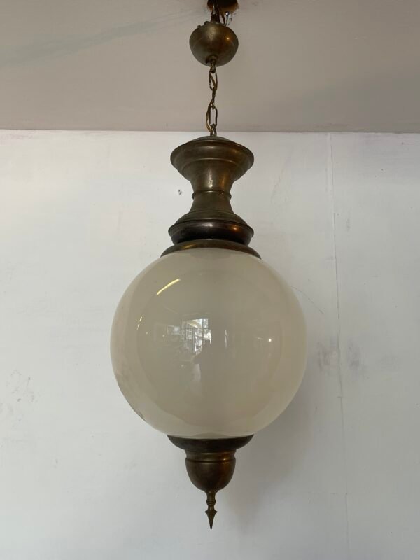 lampadario design più sobrio e lineare