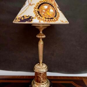 Coppia di Lampade da Tavolo in Stile Classico con Paralume Ricamato