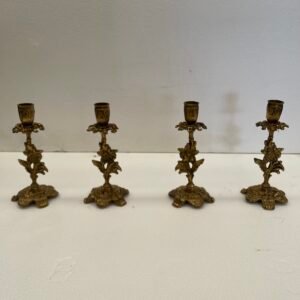 Set di 4 Candelabri Antichi in Bronzo Cesellato