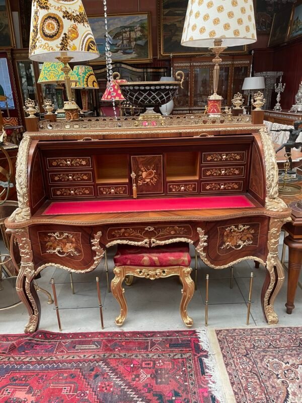 Bureau à cylindre in stile Luigi XV