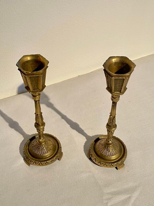 Coppia di Candelieri in Ottone – Stile Neoclassico - Image 5