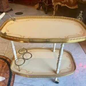 Carrello da tè anni ‘50 in legno laccato avorio e dettagli in ottone