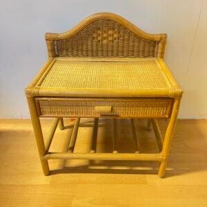 Comodino in bambù e rattan intrecciato