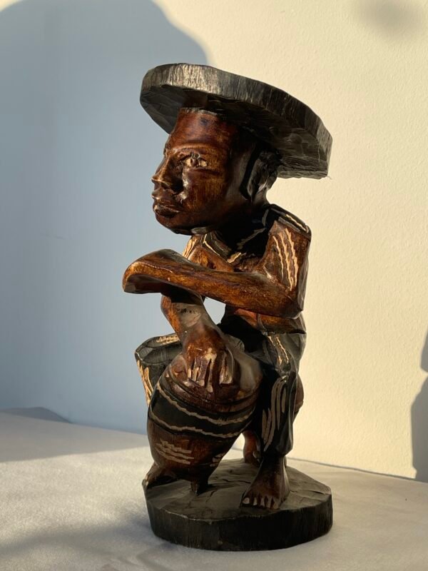 Scultura Africana in Legno – Suonatore di Tamburo - Image 2