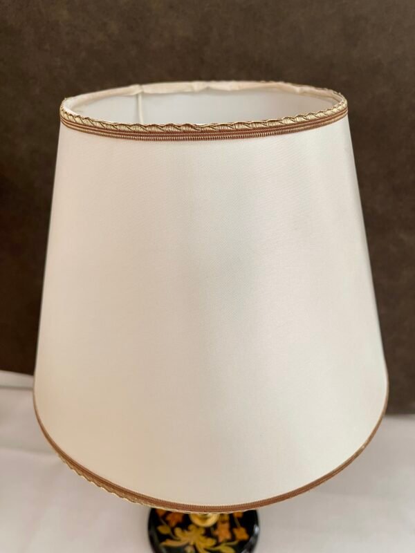 Coppia di Lampade da Tavolo Classiche – Eleganza Sobria e Raffinata - Image 2