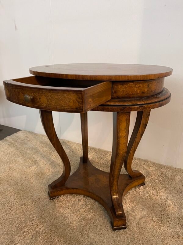 Tavolino Ovale con Intarsi – Stile Neoclassico, Epoca Fine '800 / Inizi '900 - Image 2