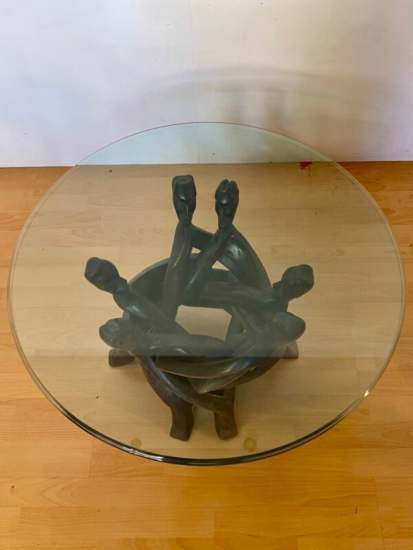 Tavolino Etno-Artistico con Base Scultorea in Legno e Piano in Vetro - Image 2