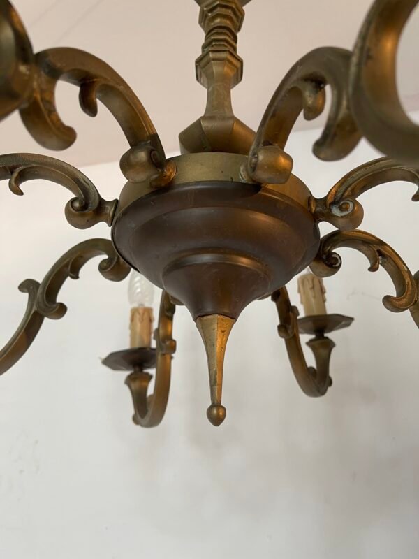 Elegante lampadario a sospensione con struttura in ottone brunito - Image 5