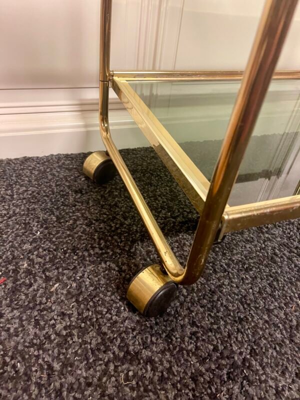 Carrello bar vintage in ottone e vetro fumé - Image 4