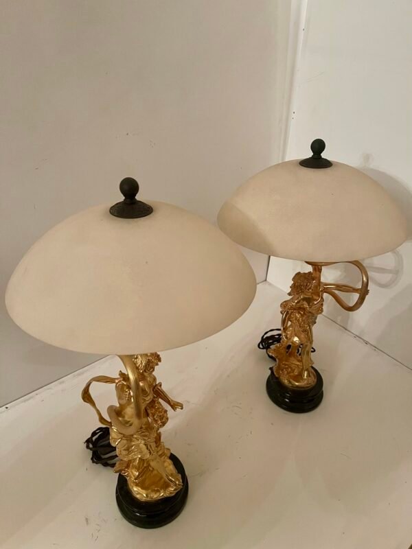 "Luce Neoclassica" – Coppia di lampade da tavolo con figure dorate - Image 5