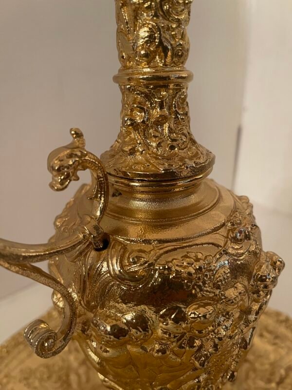 "Anfora del Trionfo" – Brocca ornamentale con piatto in stile Barocco - Image 2