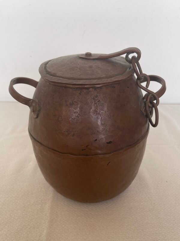 Pentolone / Contenitore Antico in Rame Battuto con Coperchio - Image 4