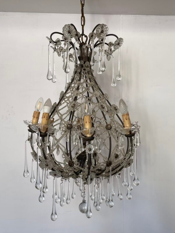 Lampadario in stile Maria Teresa con gocce in cristallo - Image 2