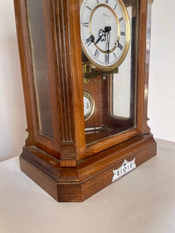 Orologio a pendolo da tavolo Kienzle in legno massello, carica manuale - Image 5