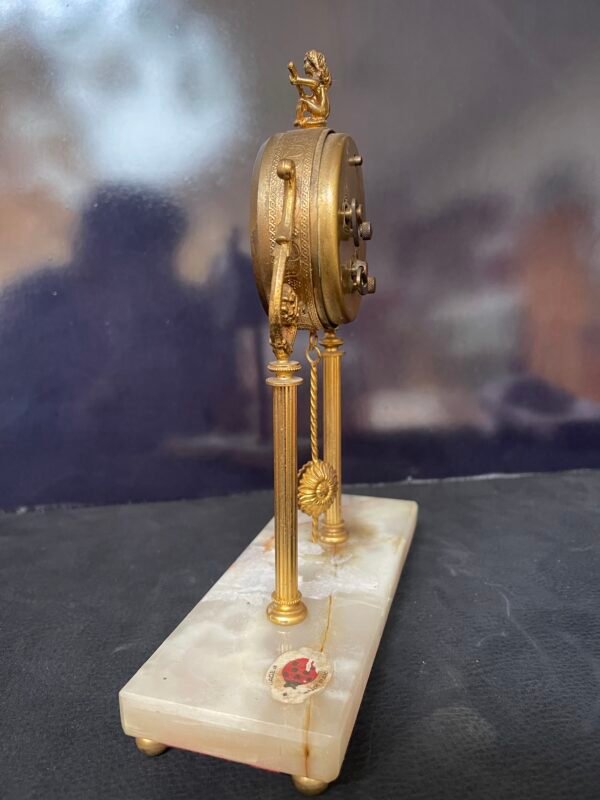 Orologio da tavolo “Ritz” con base in onice - Image 4
