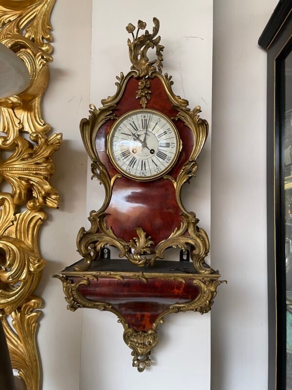 Console da Parete in Stile Rococò – Supporto per Orologio o Oggettistica