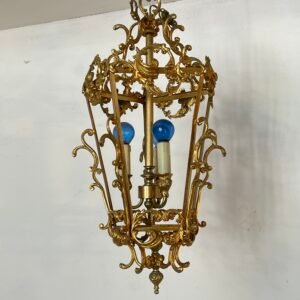 Lampadario Antico in Bronzo Dorato Stile Barocco