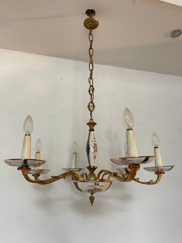 Lampadario vintage in ottone dorato e cristallo
