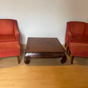 Coppia di poltrone vintage con poggiapiedi