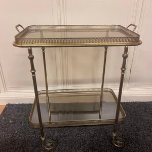 Carrello da tè vintage in ottone e vetro