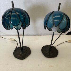 Coppia di lampade da tavolo stile Tiffany "Ninfea".