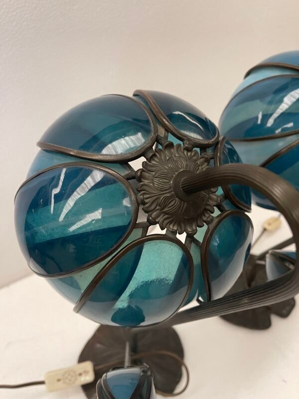 Coppia di lampade da tavolo stile Tiffany "Ninfea". - Image 5