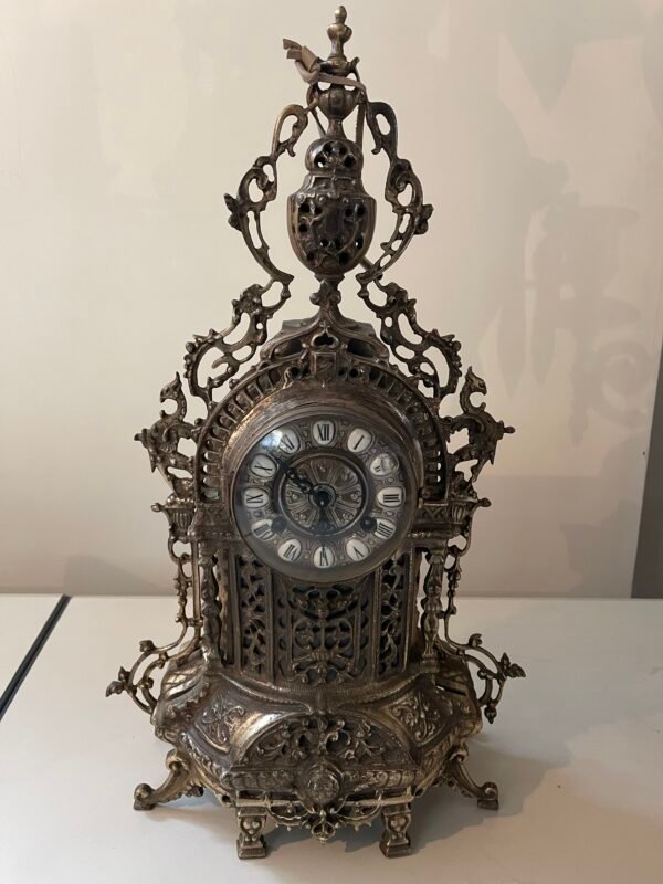 Orologio da Tavolo/Camino Antico in Metallo Traforato
