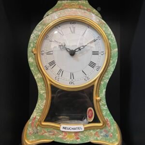 ffascinante Orologio da Tavolo Stile Neuchâteloise Decorato a Mano