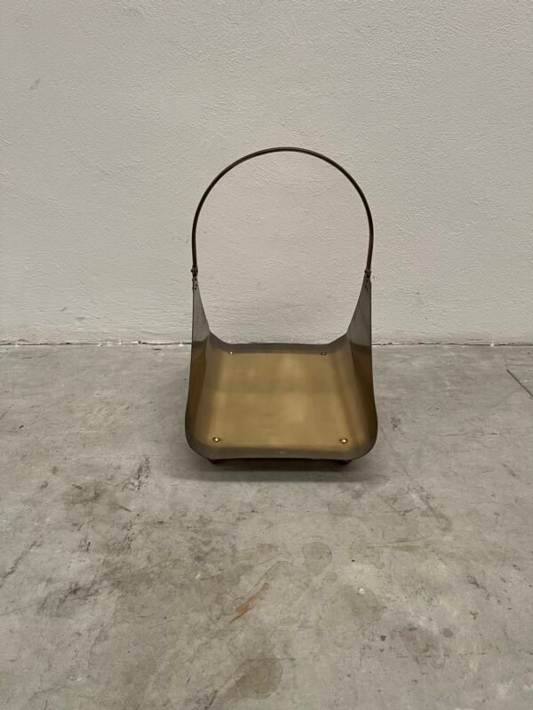 Porta legna in ottone vintage con manico ad arco