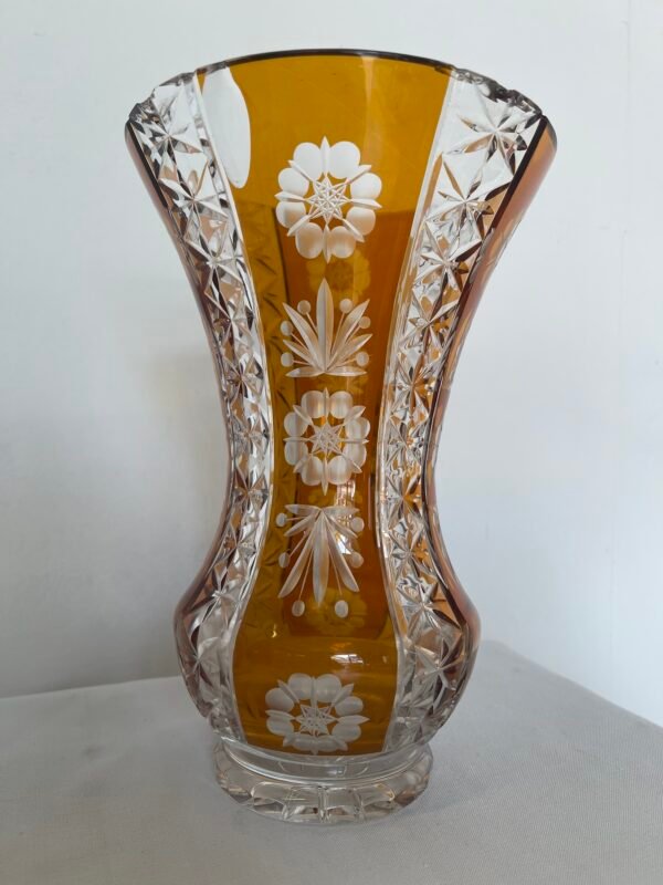 Vaso in Cristallo Ambra Intagliato - Image 5