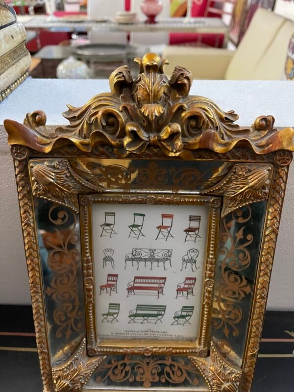 Quadro tridimensionale con decorazioni floreali. - Image 2