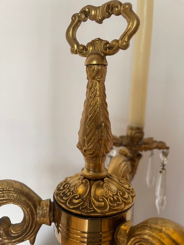 Elegante Candelabro Antico in Ottone e Cristallo - Image 5
