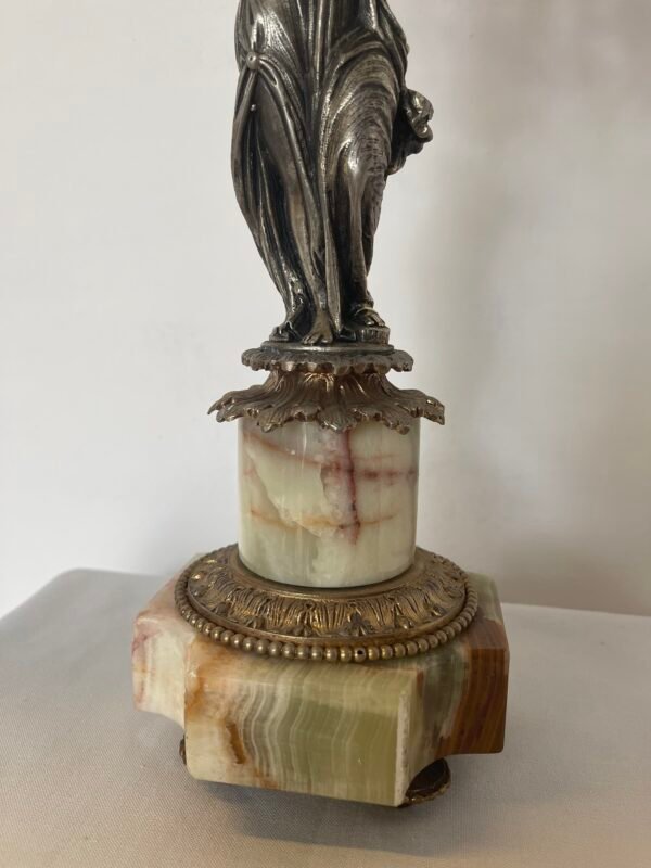 Candelabro Figurale Antico in Bronzo e Marmo - Image 3