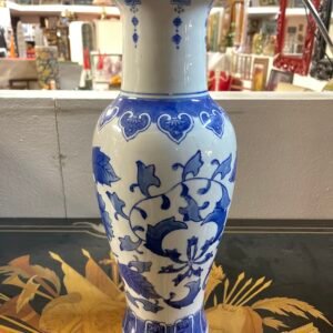 Vaso Orientale in Porcellana Blu e Bianca