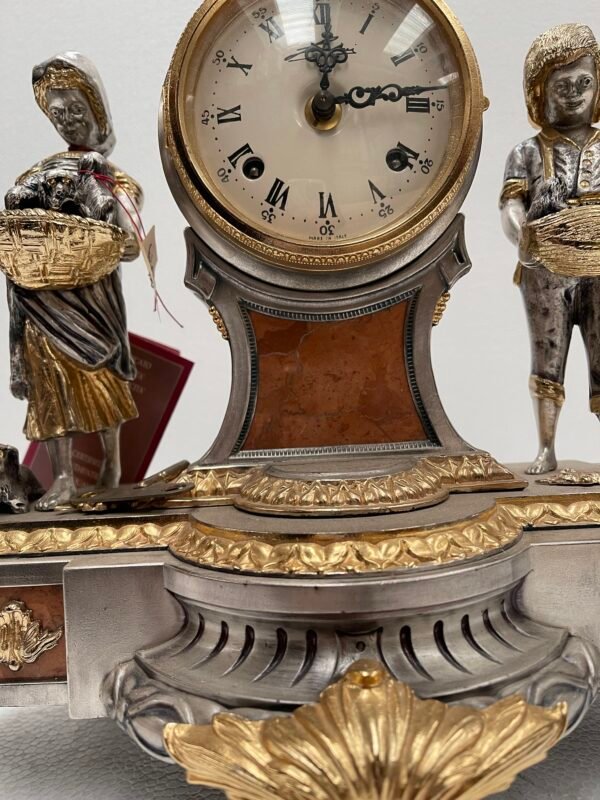 Sontuoso Orologio da Tavolo Figurale Bicolor - Image 5