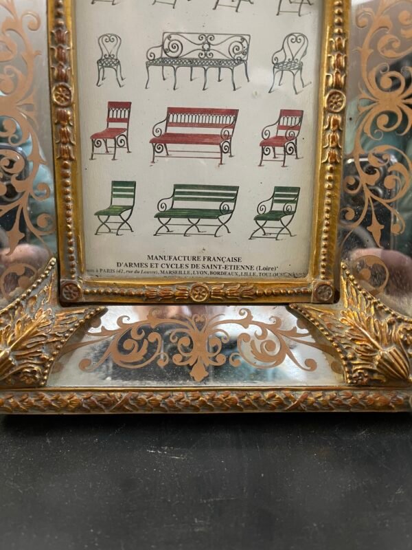 Quadro tridimensionale con decorazioni floreali. - Image 3