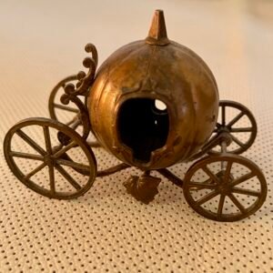Carrozza in miniatura in metallo – stile “Cenerentola”