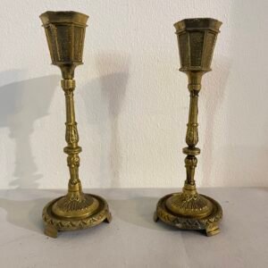 Coppia di Candelieri Antichi in Bronzo Dorato – Stile Neoclassico