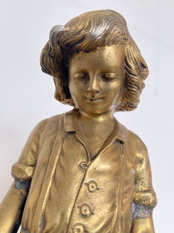 Statua vintage in bronzo dorato – Bambino con gattini - Image 7