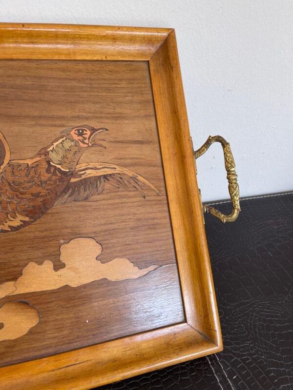 Vassoio vintage in legno intarsiato con uccello in volo - Image 3