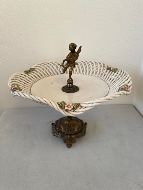 Centrotavola Vintage in Metallo Dorato con Base in Rete Intrecciata e Figurina in Bronzo - Elegante e Raffinato - Image 2