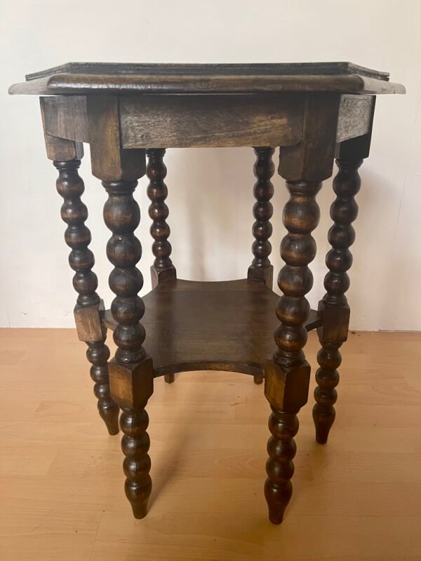 Tavolino Esagonale a Colonnine Tornite in Legno Massello - Image 4