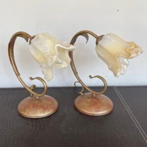 Coppia di Lampade Vintage in Vetro Opalescente e Metallo Dorato