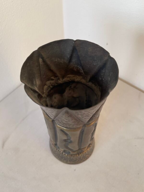 Vaso Decorativo in Ottone Battuto – Artigianato Etnico / Vintage - Image 3