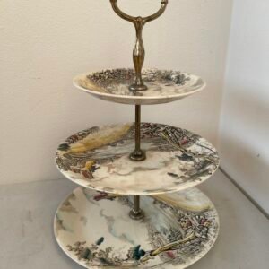 Alzata a Tre Piani in Ceramica Dipinta a Mano – Vintage