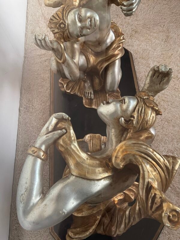 Tavolino da salotto con base in scultura – Design classico con piano in vetro - Image 3