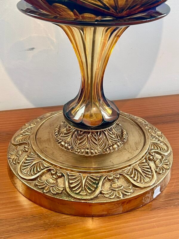 Coppa Decorativa Italiana in Cristallo Ambra e Blu su Base Dorata – Versailles - Image 2