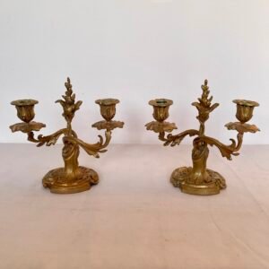 Coppia di candelabri in bronzo dorato – Stile classico