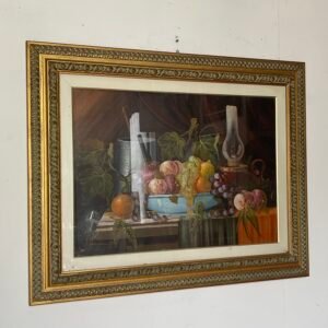 Quadro Natura Morta con Frutta e Oggetti d’Epoca – Cornice Dorata Antica
